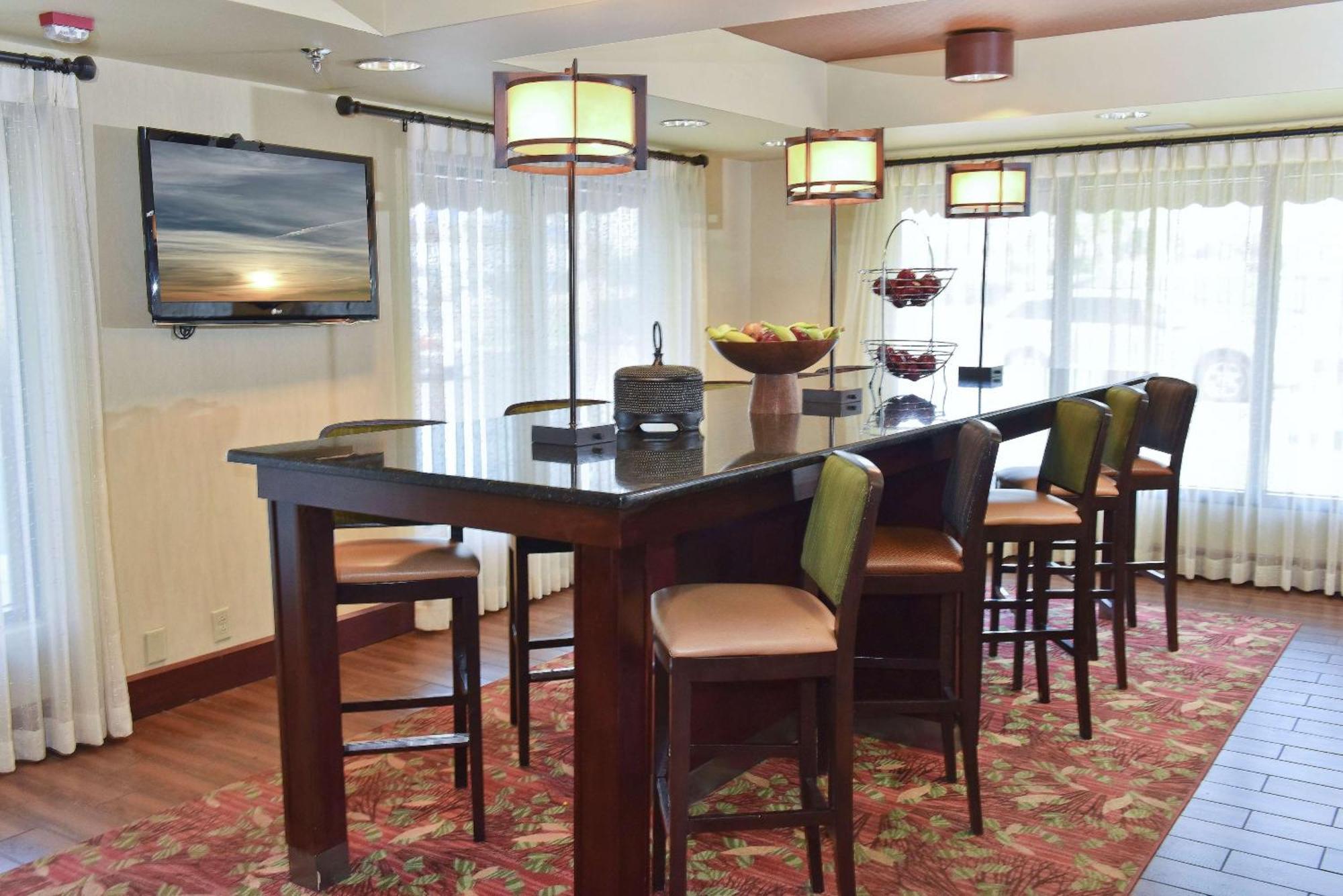 Hampton Inn רסטון מראה חיצוני תמונה