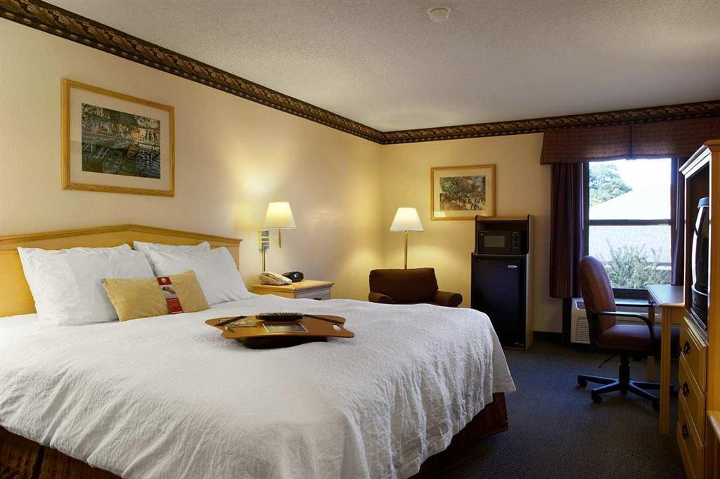 Hampton Inn רסטון חדר תמונה