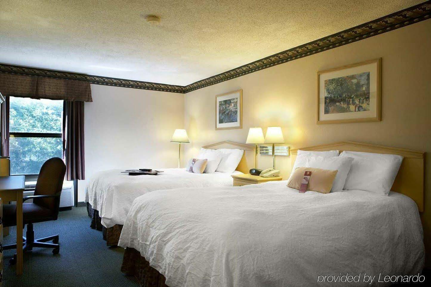 Hampton Inn רסטון חדר תמונה